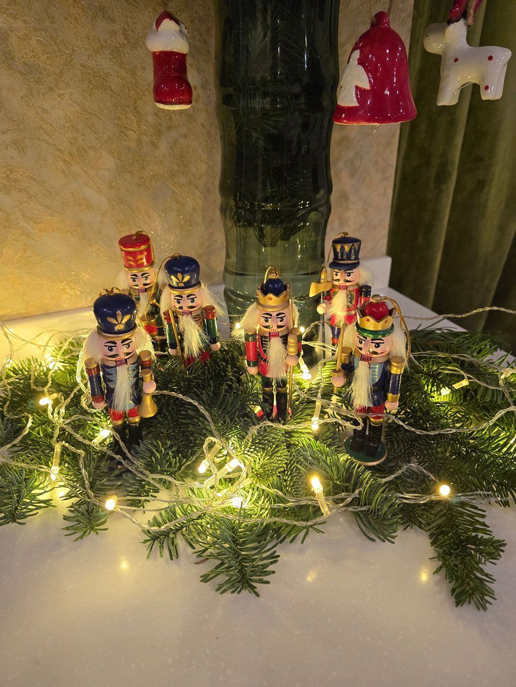 Classic Wooden Nutcracker Decoration by Wizardi F07M14-6-N01617